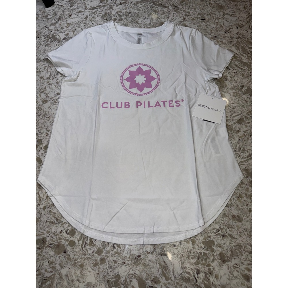 Beyond Yoga Club Pilates Graphic T-Shirt White Pink Lotus Logo Size Small NWT